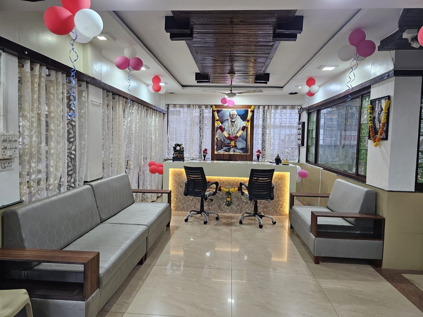 Reception and lobby seating