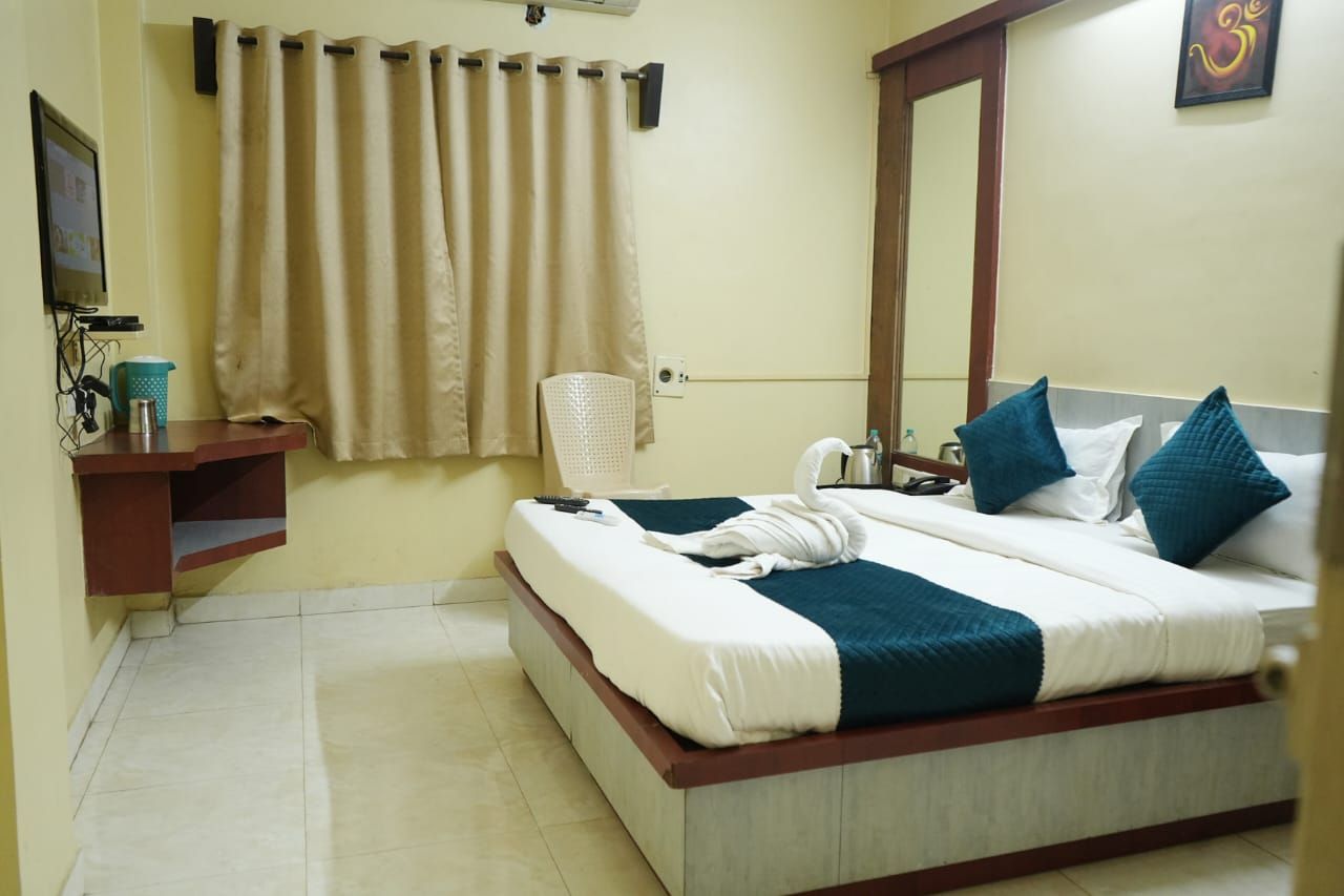 Deluxe Double Room, AC